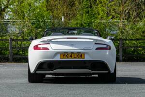 Image 7/50 of Aston Martin Vanquish Volante (2014)