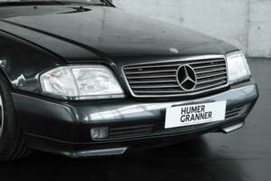 Image 29/37 of Mercedes-Benz SL 500 (1995)