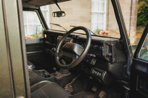 Bild 8/50 von Land Rover Defender 110 (2005)