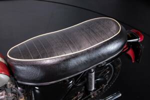 Image 20/50 de Triumph DUMMY (1969)