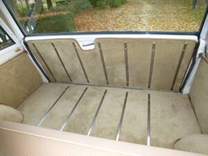 Image 32/50 of Jeep Wagoneer Brougham (1982)