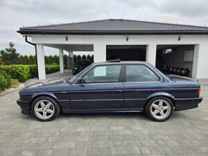 Bild 3/8 von BMW 325i (1989)