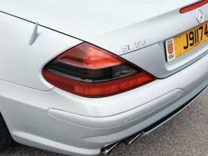 Afbeelding 24/50 van Mercedes-Benz SL 55 AMG (2006)