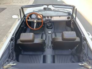 Image 7/50 de Alfa Romeo Spider 1600 Junior (1975)