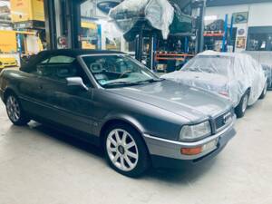 Image 2/10 of Audi Cabriolet 2.3 E (1993)