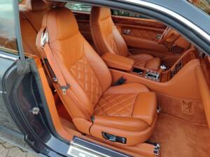 Immagine 16/19 di Bentley Brooklands (2008)