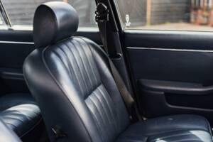 Imagen 46/50 de Jaguar XJ 6 4.2 (1982)
