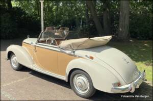 Afbeelding 11/38 van Mercedes-Benz 220 Cabriolet A (1954)