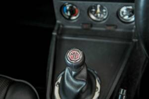 Bild 29/50 von MG MGB GT V8 SEC (1978)