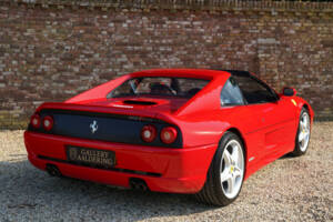 Bild 46/50 von Ferrari F 355 F1 GTS (1998)