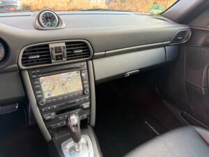 Bild 15/25 von Porsche 911 Carrera (2010)