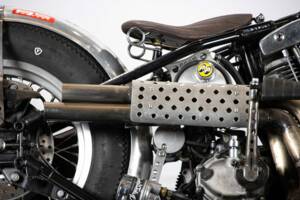 Immagine 32/50 di Harley-Davidson FLSTC Heritage Softail Classic (1997)