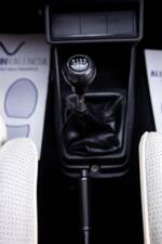 Image 25/37 of Volkswagen Golf Mk I Convertible 1.8 (1990)