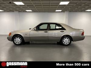 Imagen 3/15 de Mercedes-Benz 300 SE (1991)