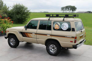 Immagine 8/50 di Toyota Land Cruiser FJ 60 (1984)