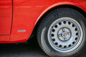 Image 13/45 of Alfa Romeo 2000 GT Veloce (1975)