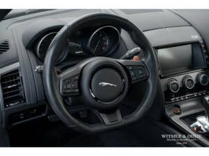 Bild 10/29 von Jaguar F-Type S (2015)