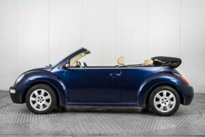 Immagine 9/50 di Volkswagen New Beetle 1.6 (2004)