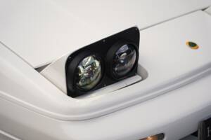 Image 35/50 of Lotus Esprit S4 (1994)