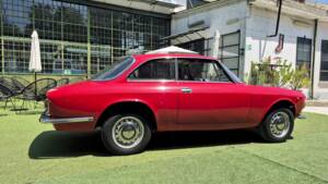 Afbeelding 12/63 van Alfa Romeo Giulia GT 1300 Junior (1971)