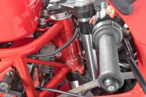 Immagine 16/18 di Ducati DUMMY (1990)