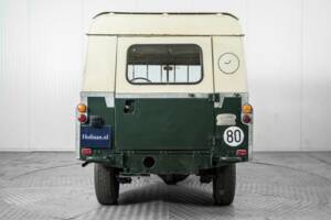 Image 13/50 of Land Rover 109 (1978)