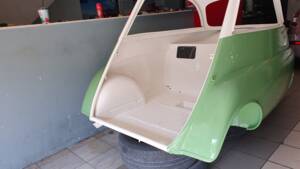 Image 61/73 of BMW Isetta 250 (1961)
