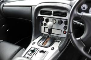 Immagine 25/33 di Aston Martin DB 7 (1999)