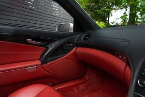 Image 21/41 of Mercedes-Benz SL 65 AMG (2004)