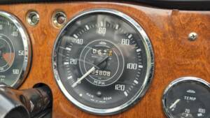 Image 26/66 of Triumph TR 4A IRS (1966)