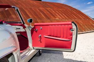 Image 23/33 de Mercedes-Benz 190 SL (1959)