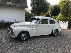 Image 1/4 of Volvo PV 544 (1966)