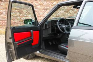 Afbeelding 19/50 van Alfa Romeo 75 3.0 V6 QV (1988)