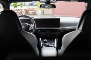 Image 28/32 of BMW M3 Competition Touring xDrive (2024)