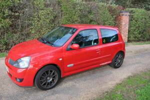 Imagen 10/34 de Renault Clio II RS 182 Cup (2005)