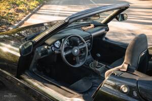 Image 6/8 of BMW Z1 Roadster (1990)