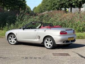 Imagen 15/25 de MG F 1.8i 75 LE (1999)