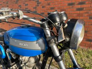 Bild 9/20 von Ducati DUMMY (1970)