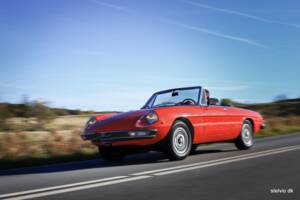 Image 39/43 of Alfa Romeo Spider Veloce 2000 (1976)