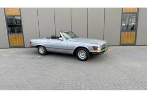 Image 1/18 de Mercedes-Benz 380 SL (1982)