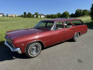 Image 6/20 of Chevrolet Impala Station Wagon (1965)