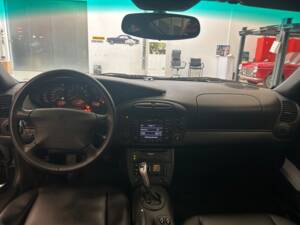 Bild 12/29 von Porsche 911 Carrera (2001)