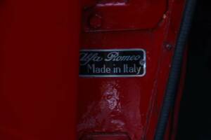 Image 44/50 of Alfa Romeo Giulia 1600 Spider (1963)