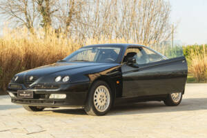 Immagine 7/34 di Alfa Romeo GTV 2.0 V6 Turbo (1996)