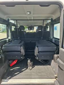 Bild 3/35 von Land Rover Defender 110 (2012)