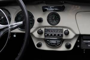 Bild 29/30 von Porsche 356 C 1600 (1964)