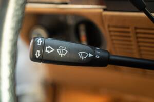 Image 46/50 de Mercedes-Benz 300 SL (1986)