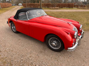Image 20/77 de Jaguar XK 150 3.4 S OTS (1958)