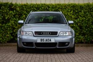 Image 6/50 de Audi RS4 Avant (2001)