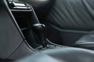 Image 34/50 of Mercedes-Benz C 36 AMG (1995)